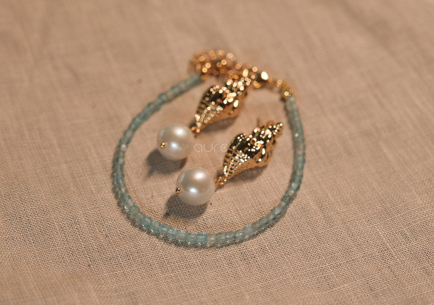 aquamarine bracelet with Baroque pearl