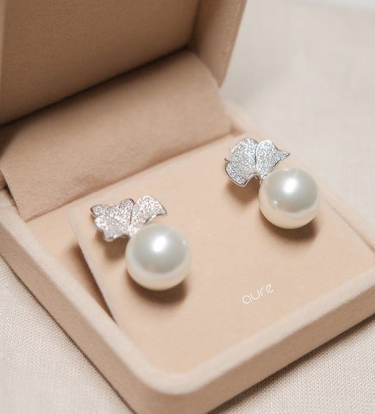 Clover Pearl earrings-Bridal earrings