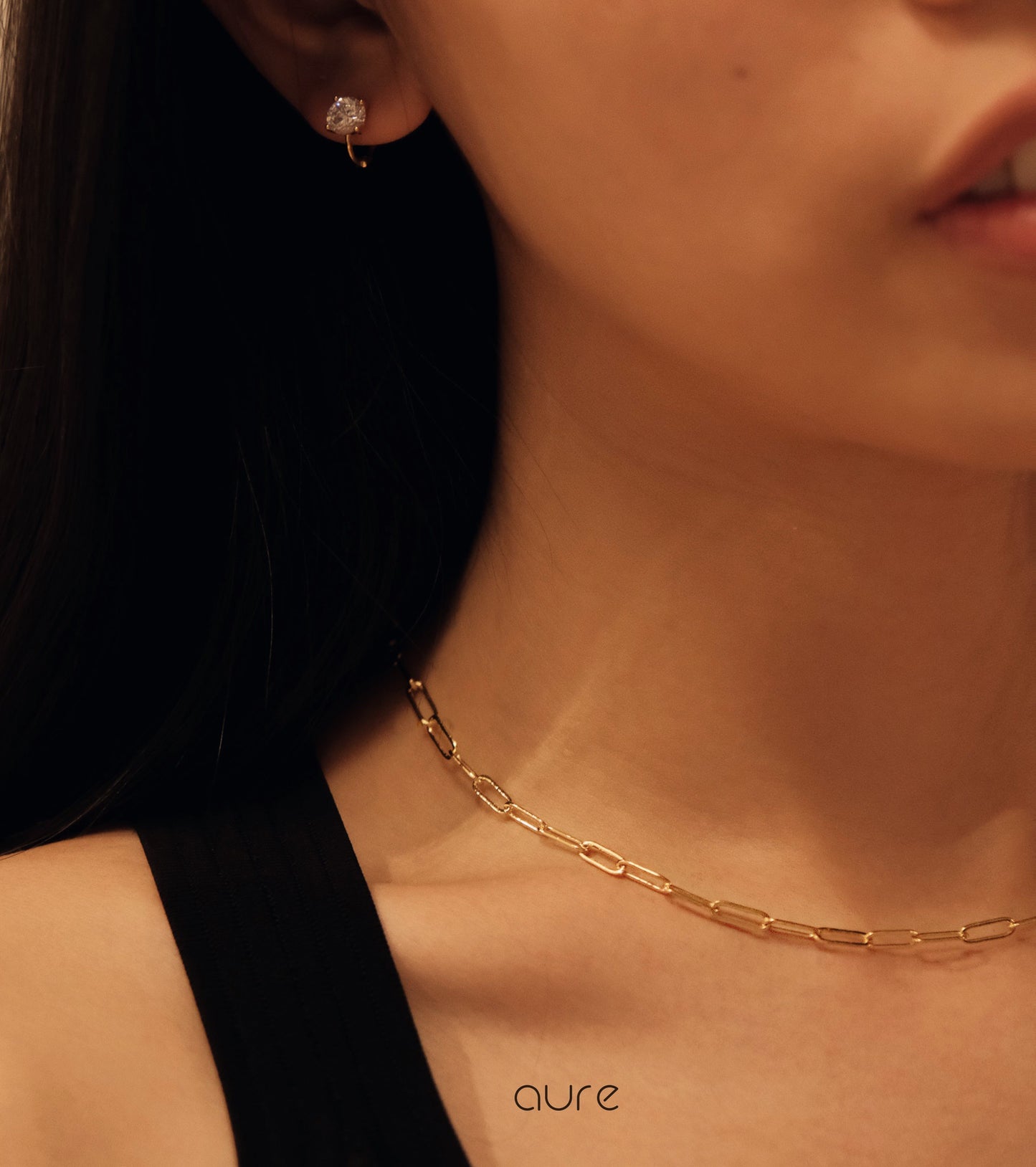 golden chain necklace-model wear