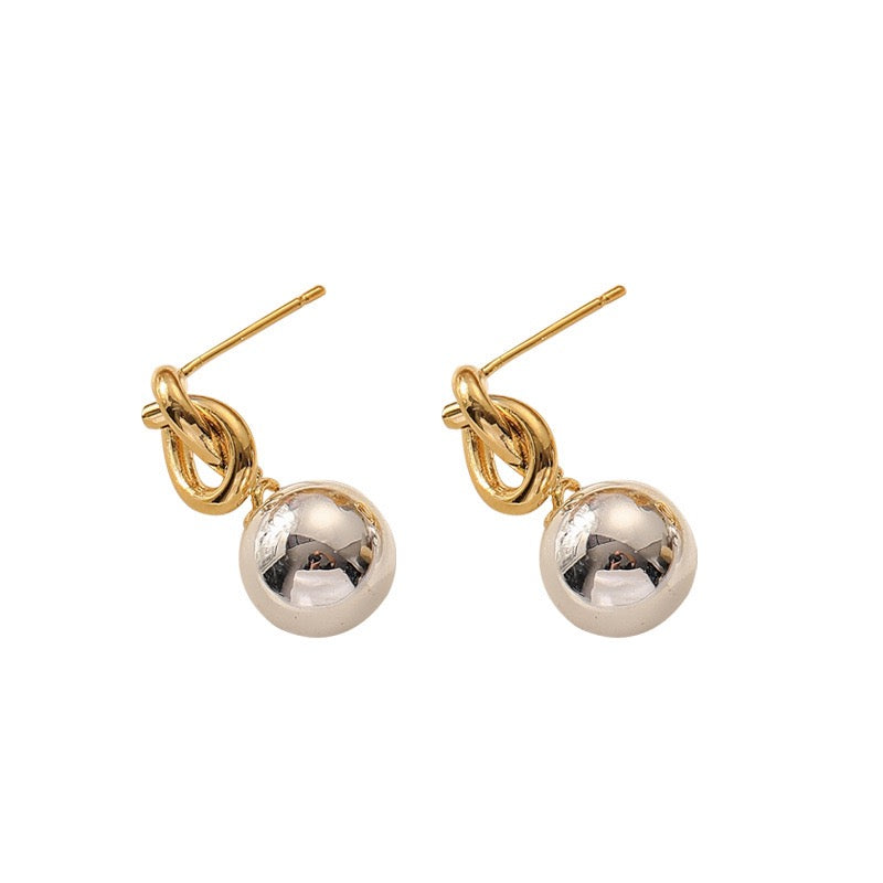 Silver Drop earrings with petit gold knot