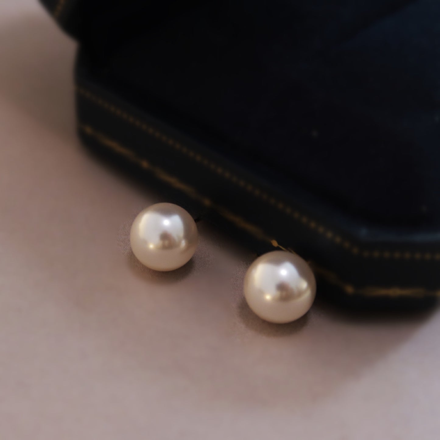 Pearl stud earrings