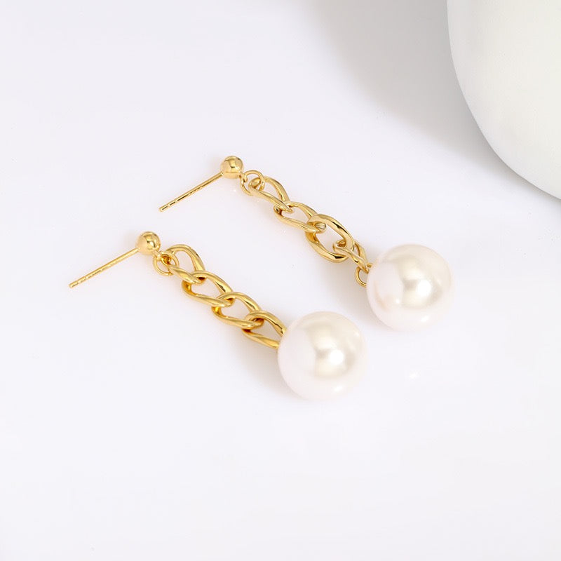 Gold Chain Pearl Drop Earrings from side angel